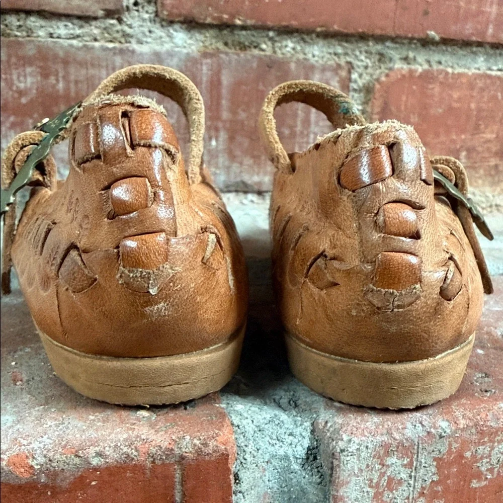 Polish Handcrafted Tan Leather kierpce folk Shoes